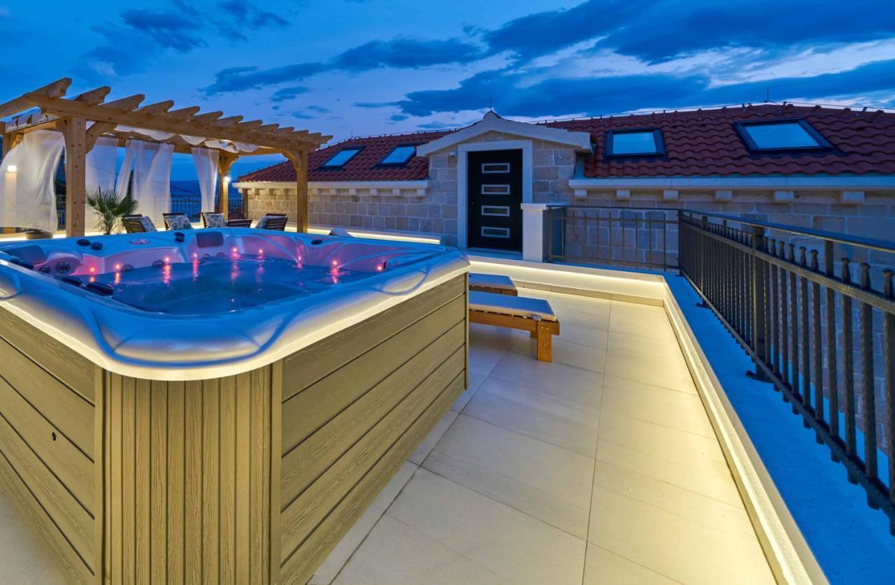 Luxury Residence Mladenka Jesenice  Exterior foto